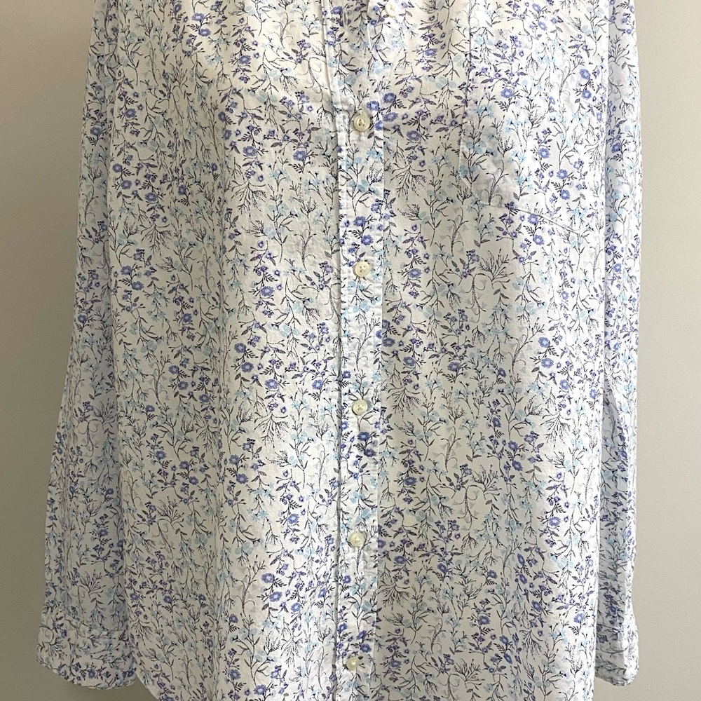Old Navy Womens XXL Blue White Floral Button-Down Top Boho Cottagecore Classic - Picture 15 of 15